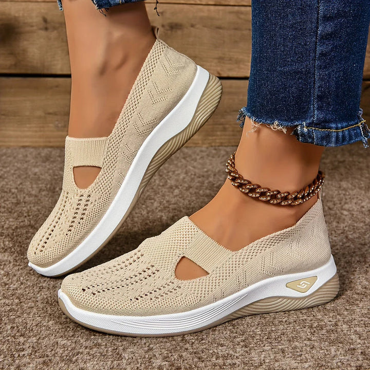 Danna | Relaxed Fit Shoes