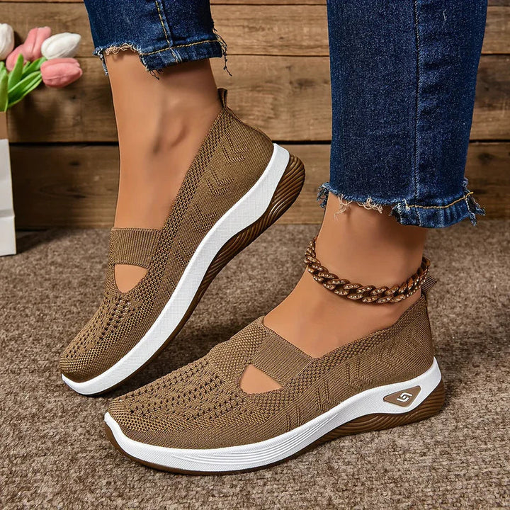 Danna | Relaxed Fit Shoes