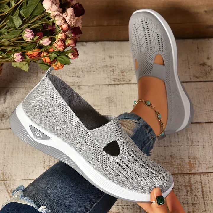 Danna | Relaxed Fit Shoes