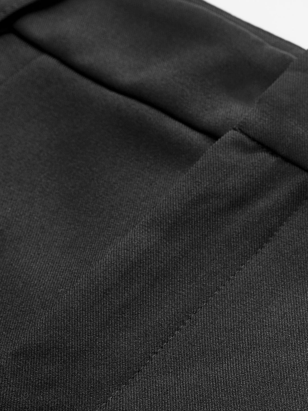 Semi-Sheer Mid-Waist Shorts Without Belt