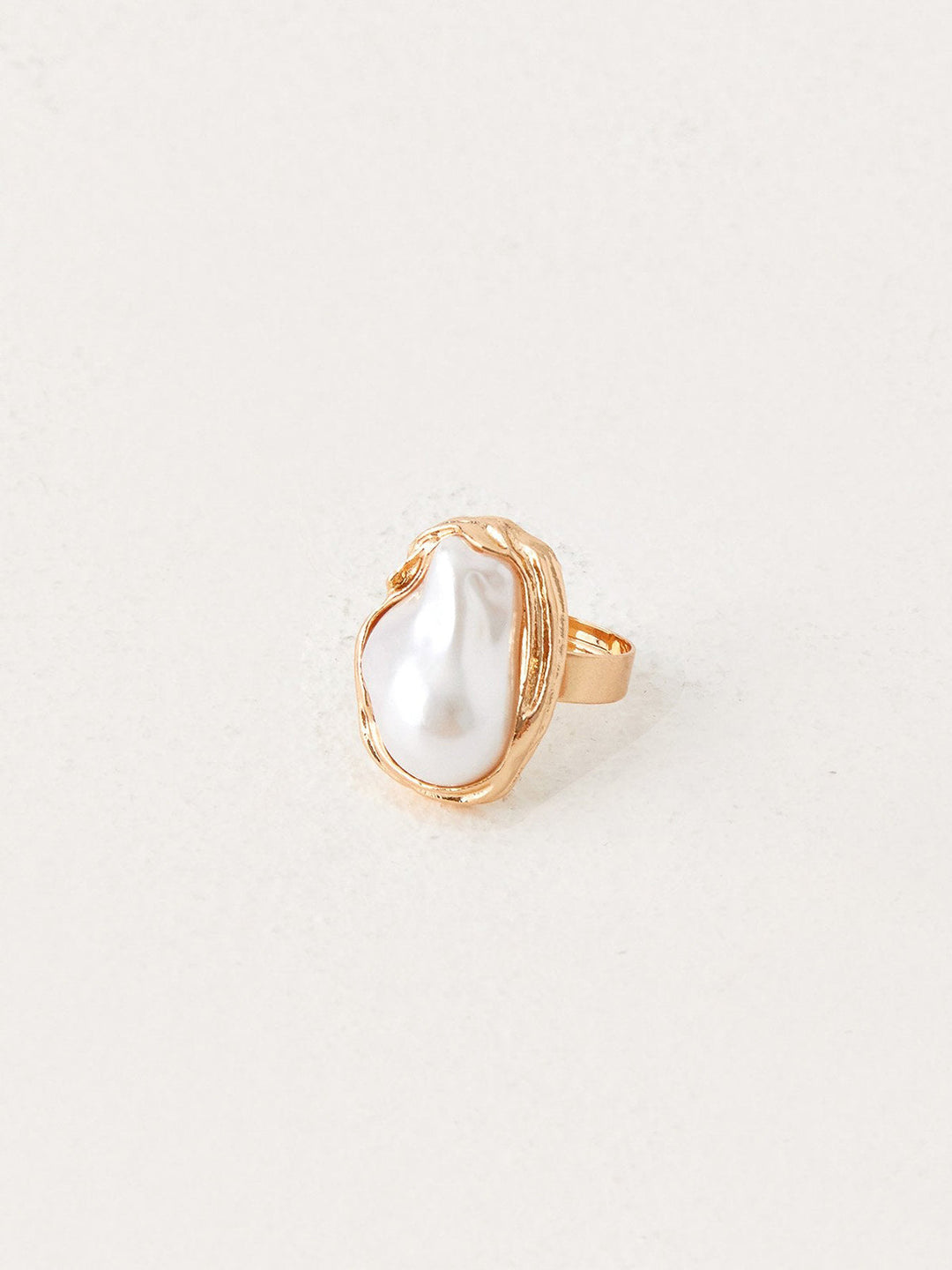 Pearl Shell Ring