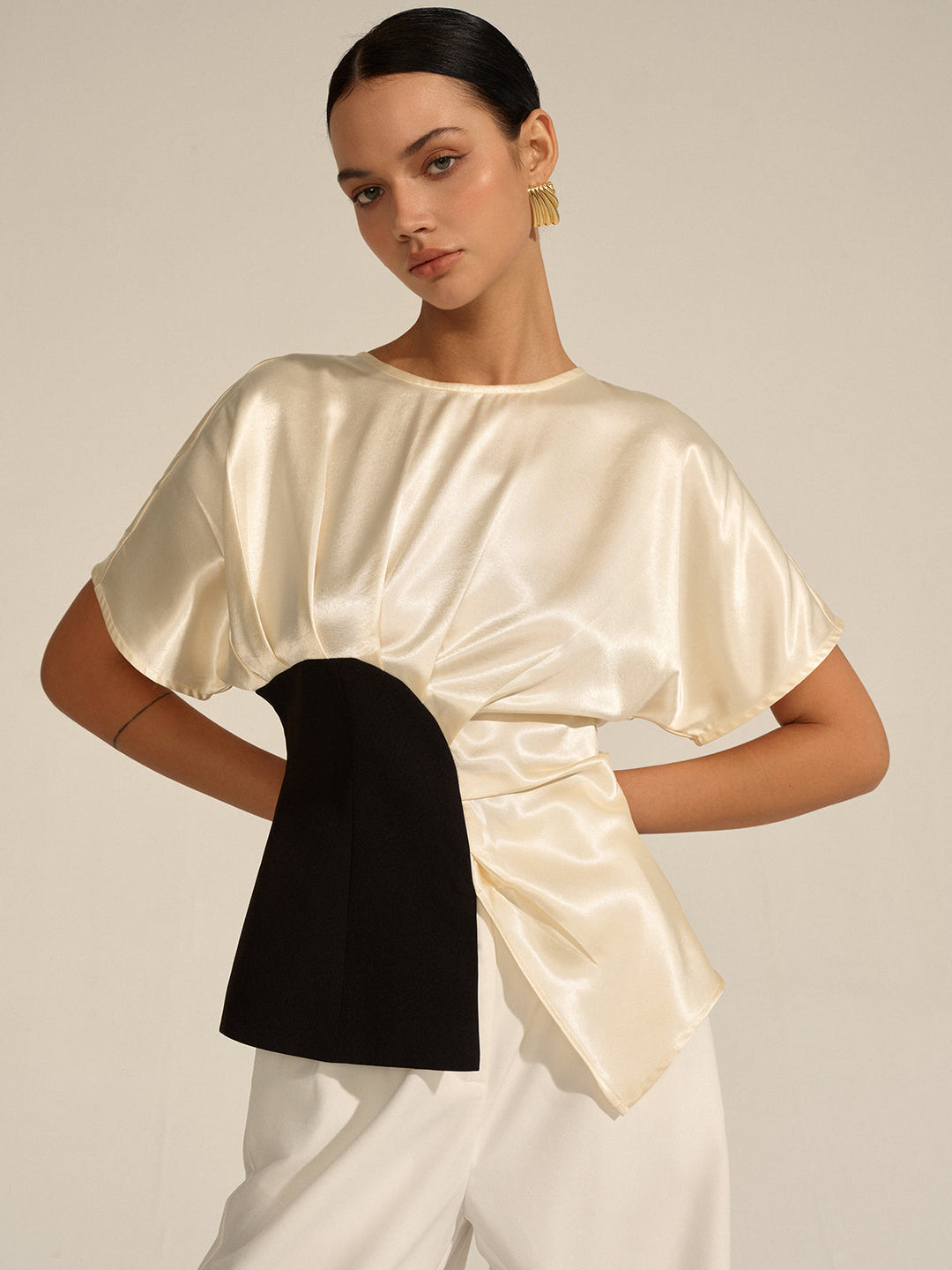 Asymmetric Color-Block Top