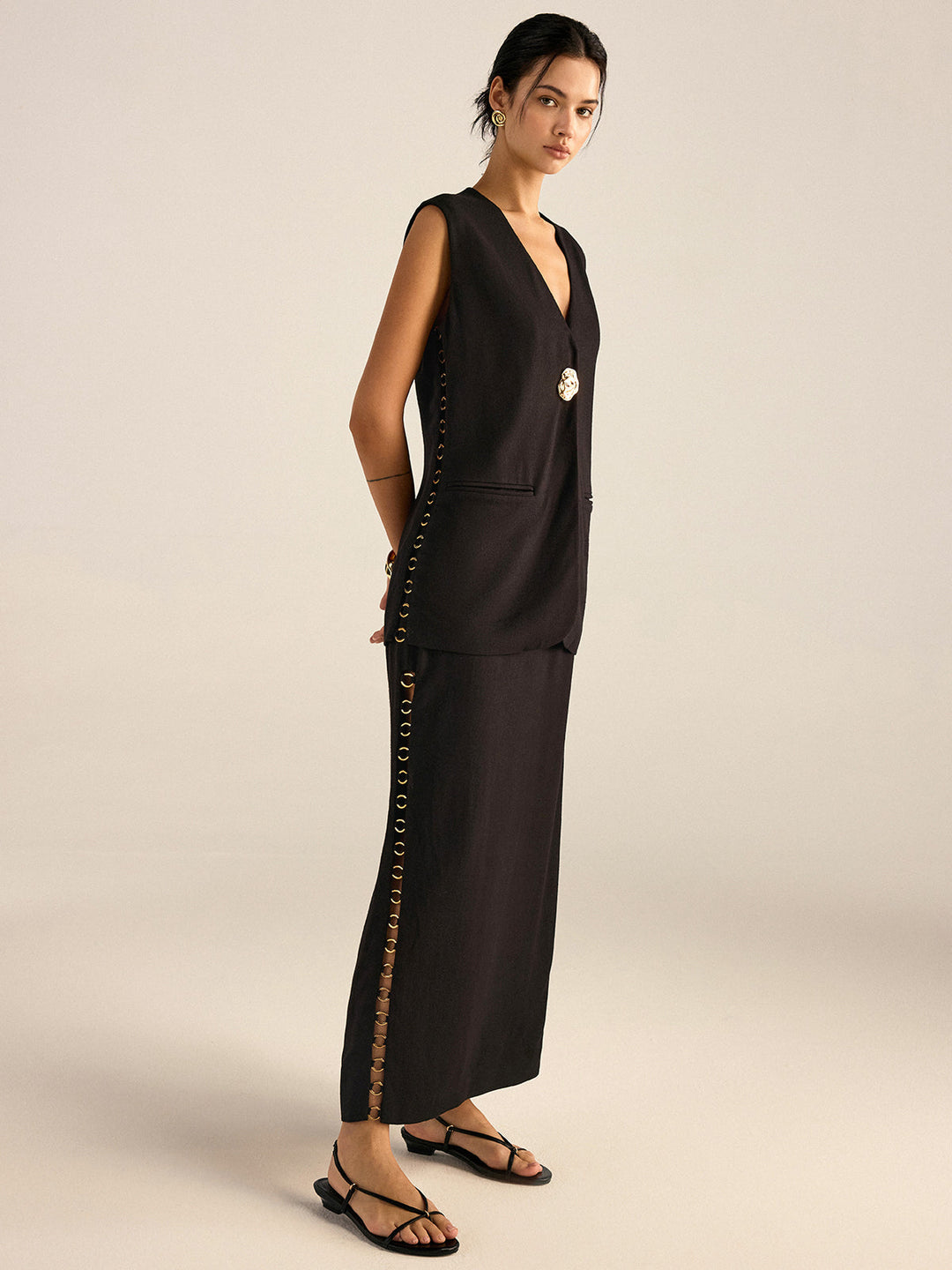 Metal Eyelet Detail Maxi Skirt