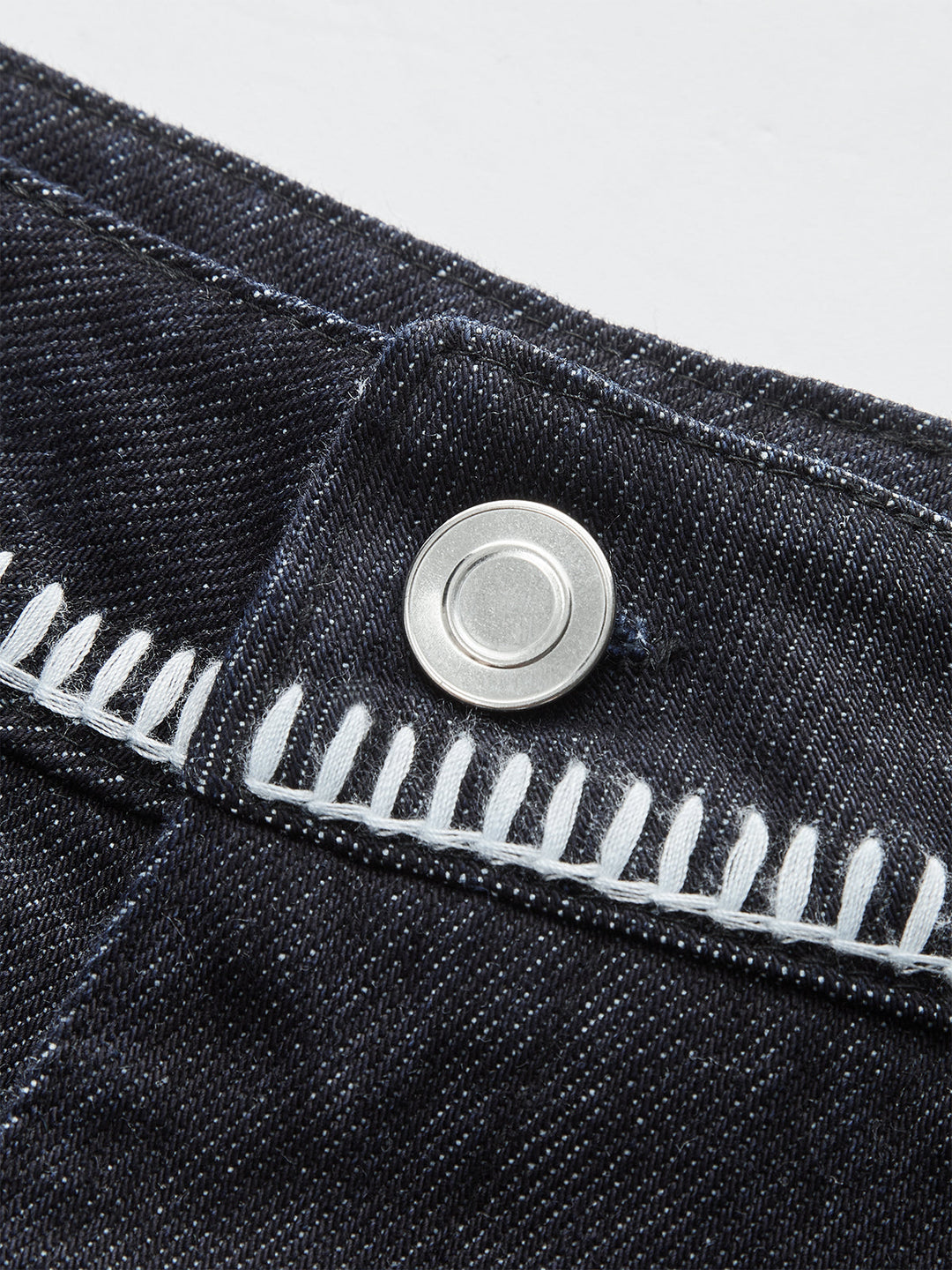 Contrast Trim Denim Shorts