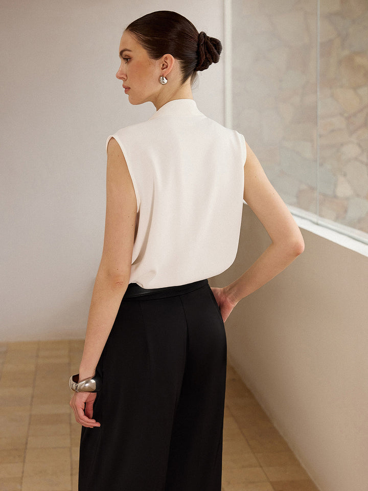 Sleeveless Blouse with Tie-Neckline