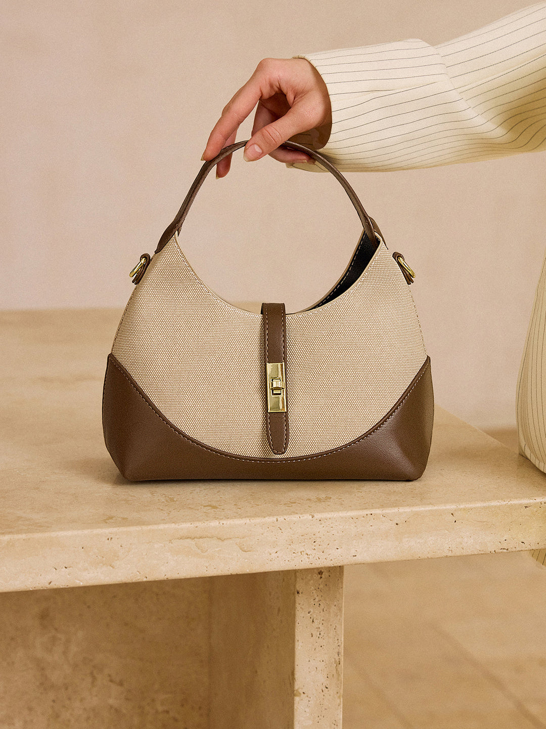 Color-Blocked Dumpling-Shaped Bag with Metal Lock