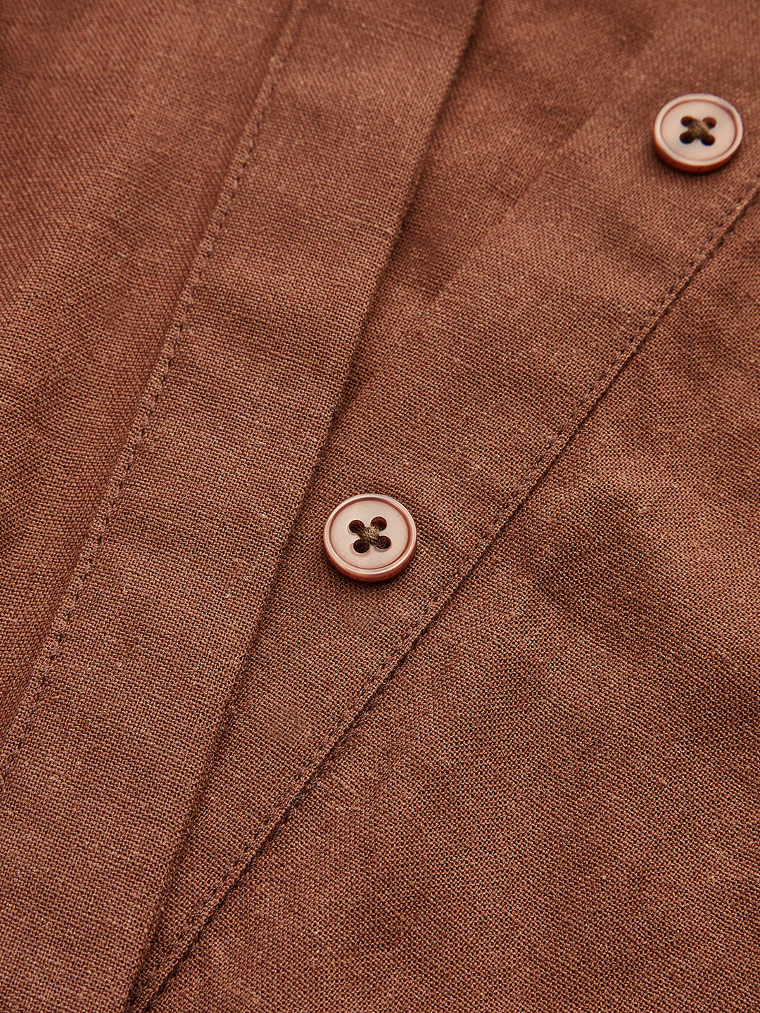 Pleated Dress with Trimed Collar