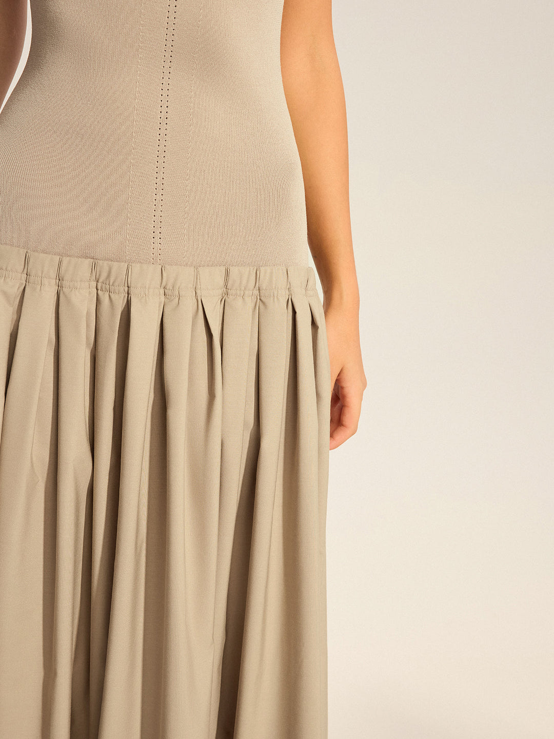 Sleeveless Knit-Top Pleated Midi Dress