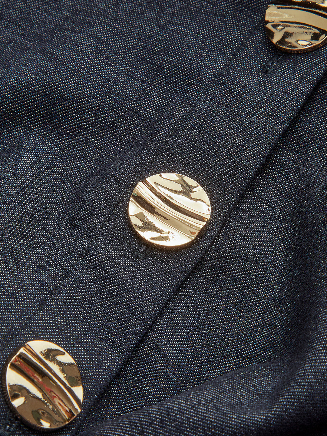 Metal Button Twist Shirt