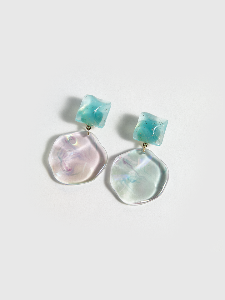 Transparent Geometric Wavy Disc Earrings