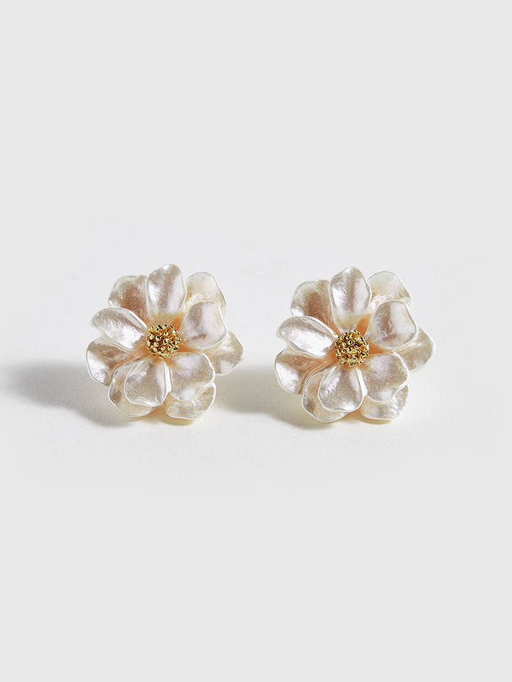 Resin Flower Stud Earrings
