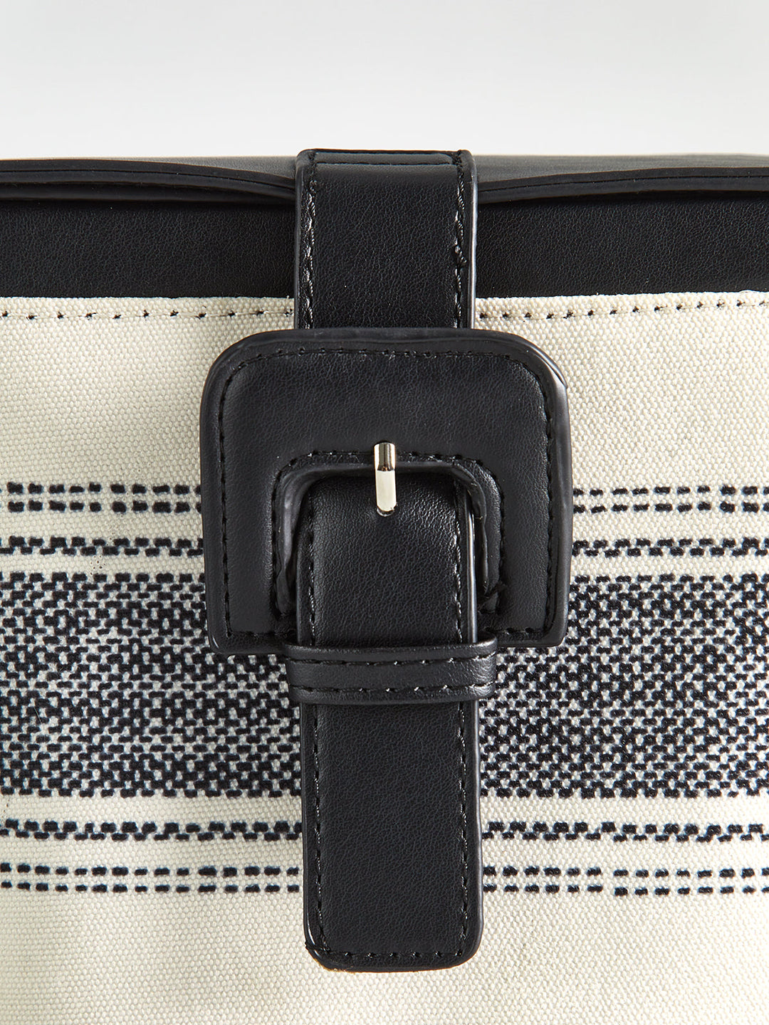 Striped Handle Box Bag