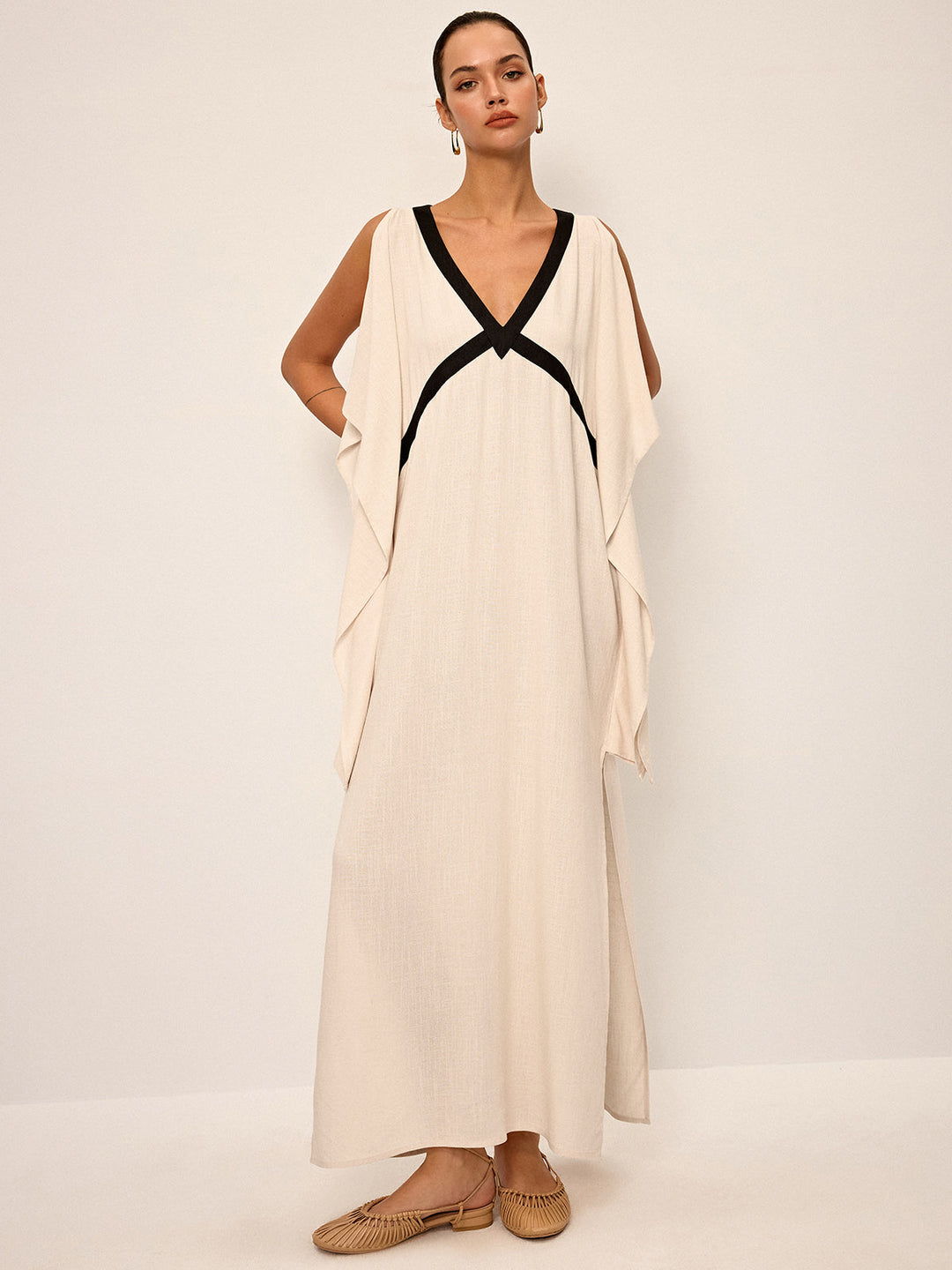 Contrast Trim Maxi Dress with Slit