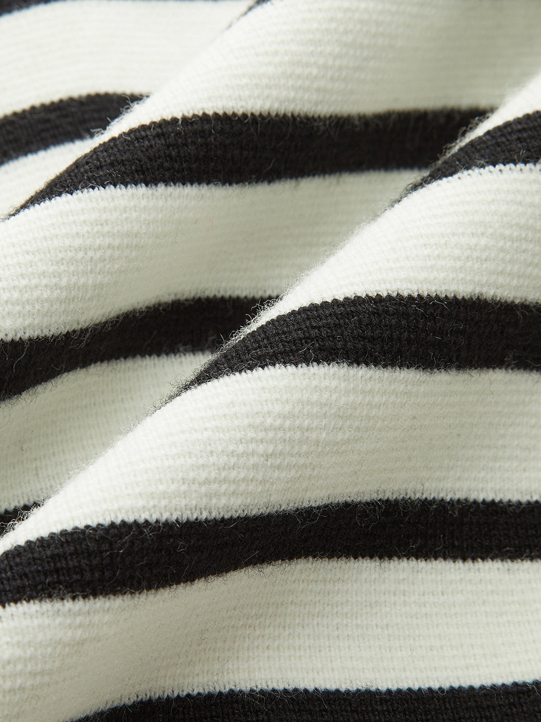 Cable Knit Trim Striped Vest