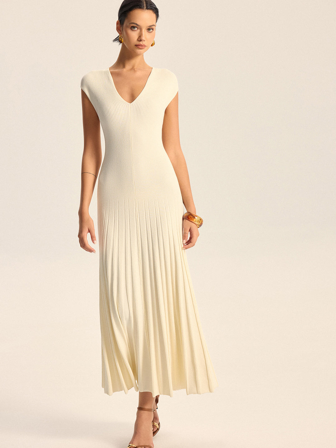 Ribbed Knit V-Neck Midi Dress Without Belt