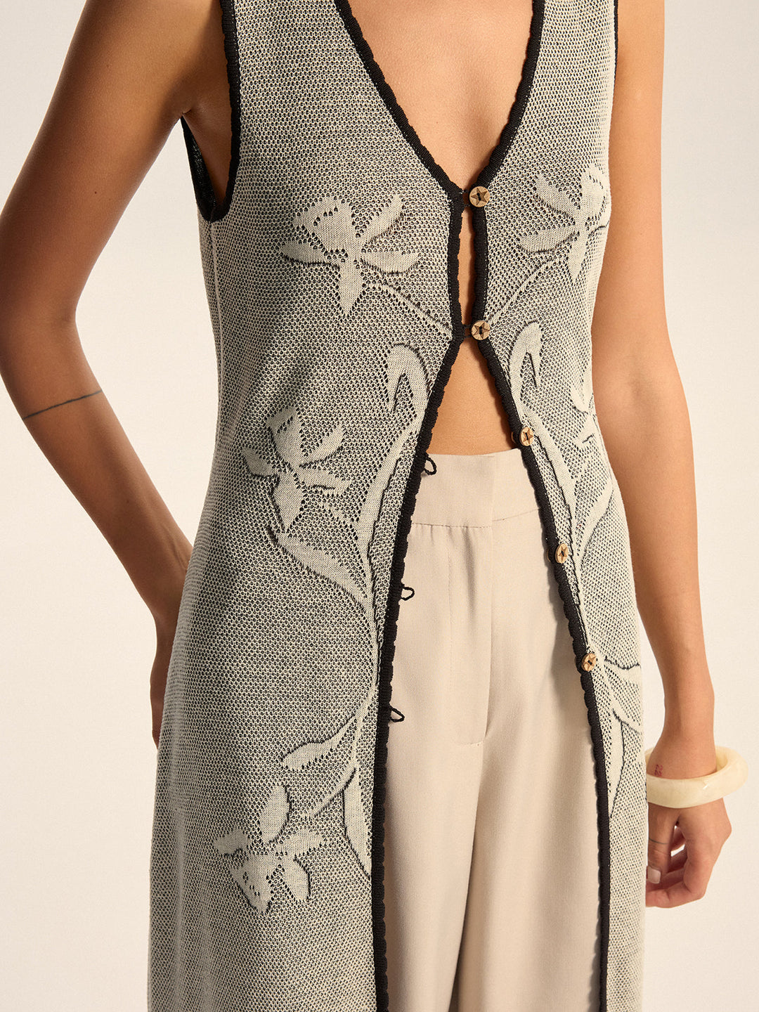 Floral Contrast Trim Knit Maxi Vest
