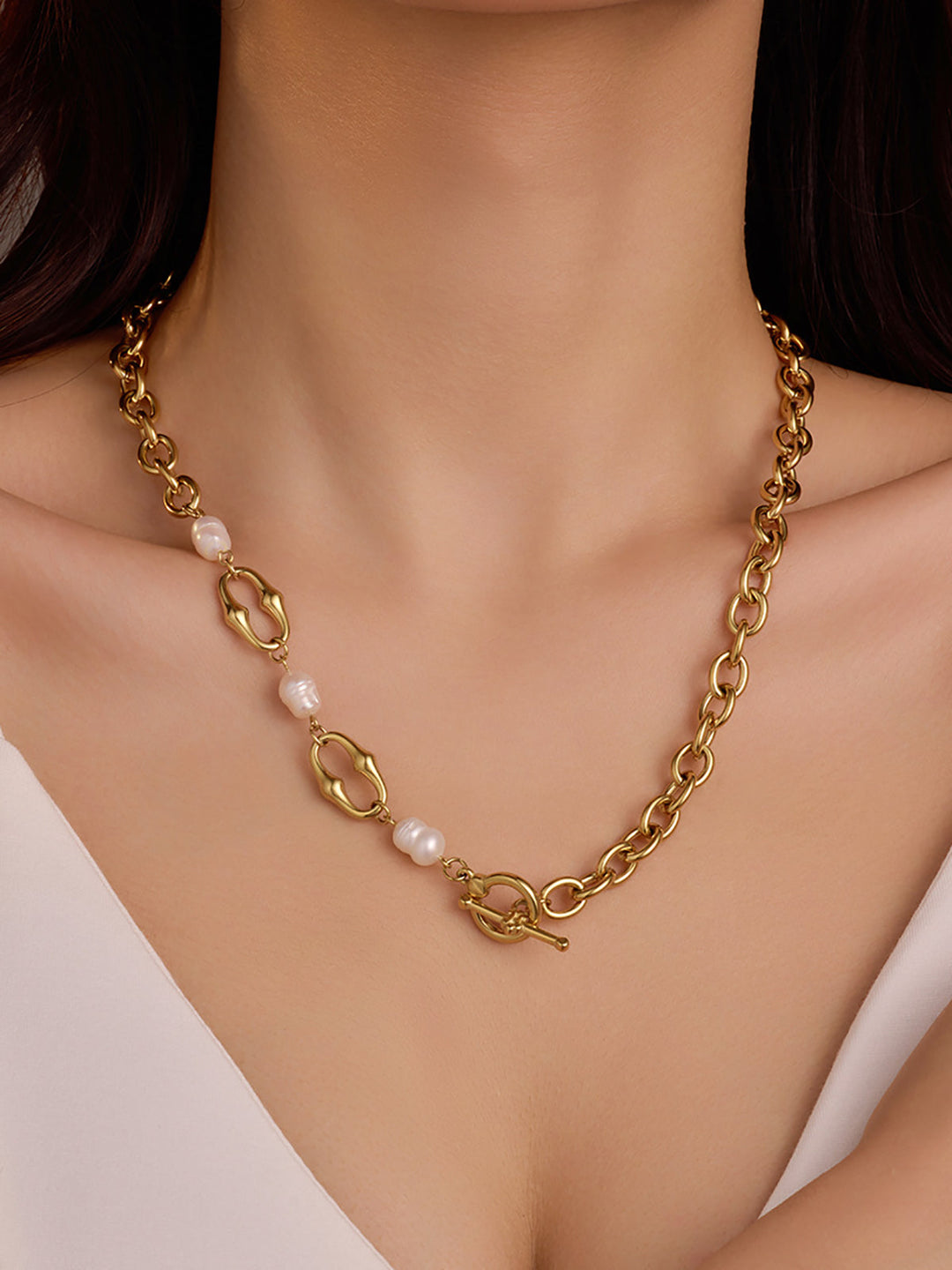 Golden Chain Pearl Necklace