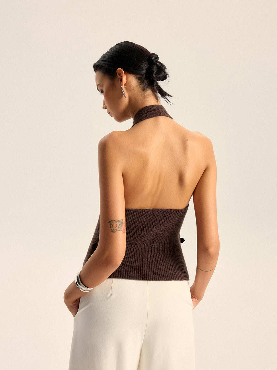 Halter Neck Backless Knit Top