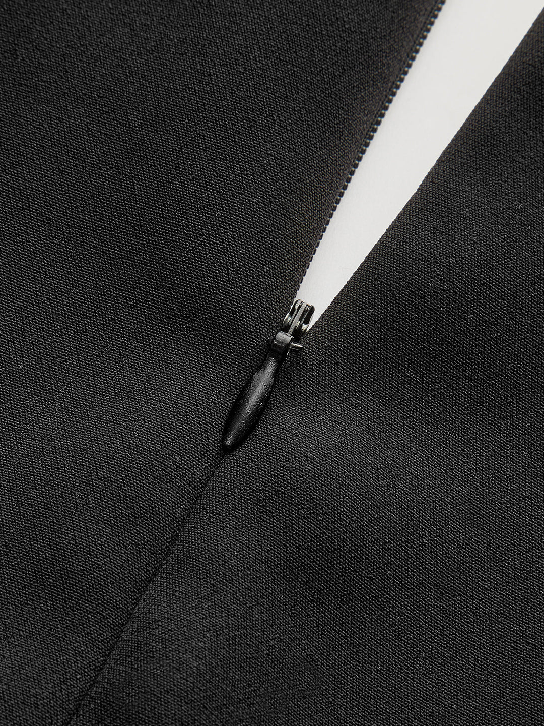 V-Neck Ruffle Hem Contrast Panel Top