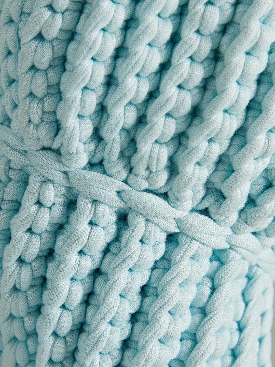 Crochet Conch-Shaped Handbag