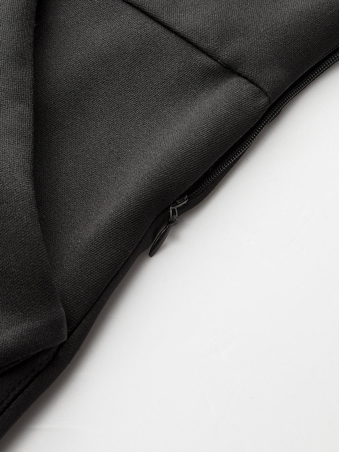 Cut-Out Contrast Collared Maxi Dress