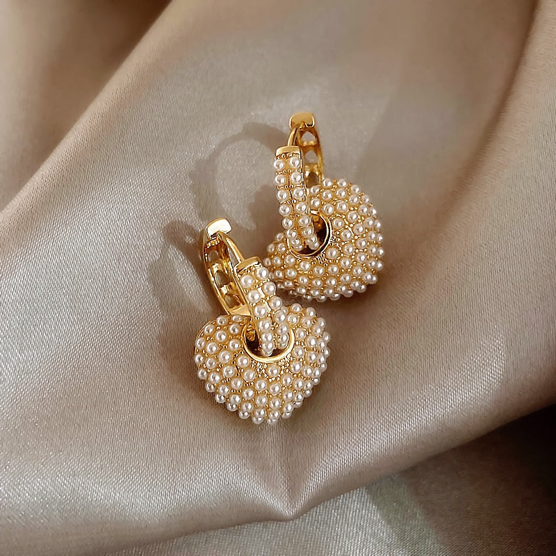 Yola Heart Pearl Earrings