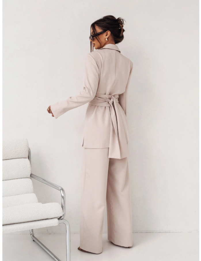 Priscilla | Business Set