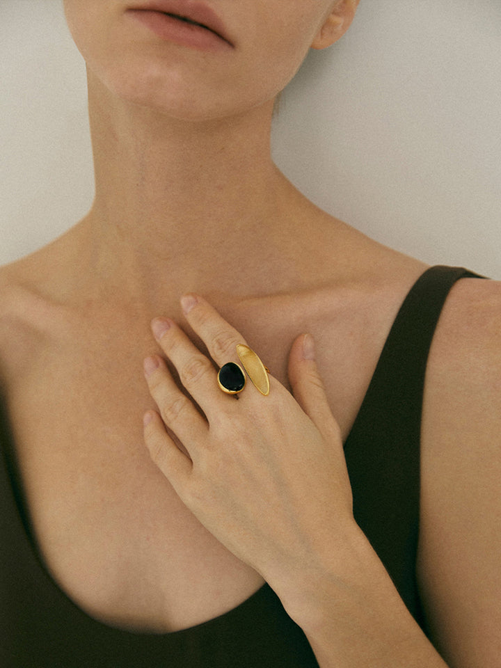 Black Onyx & Yellow Crystal Ring