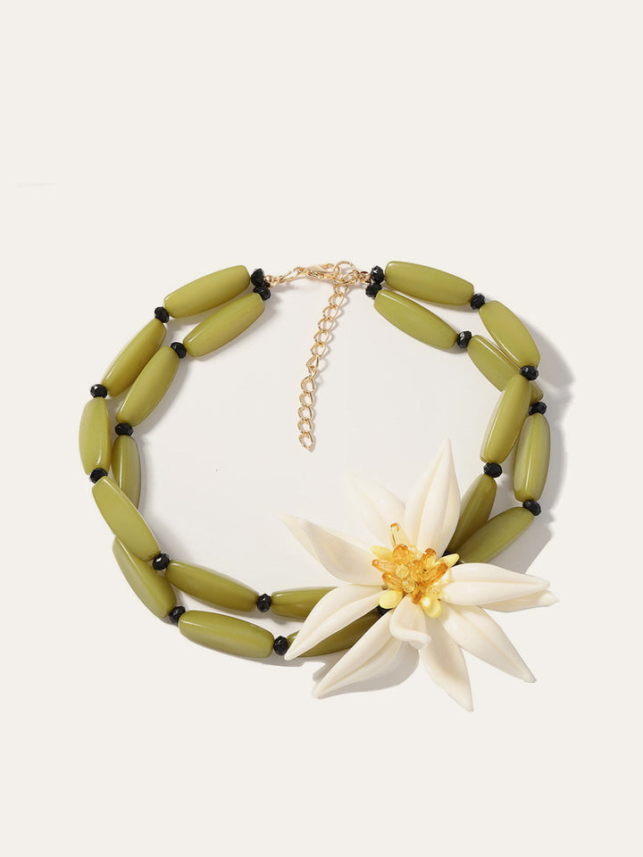 Floral Detail Beaded Bracelet