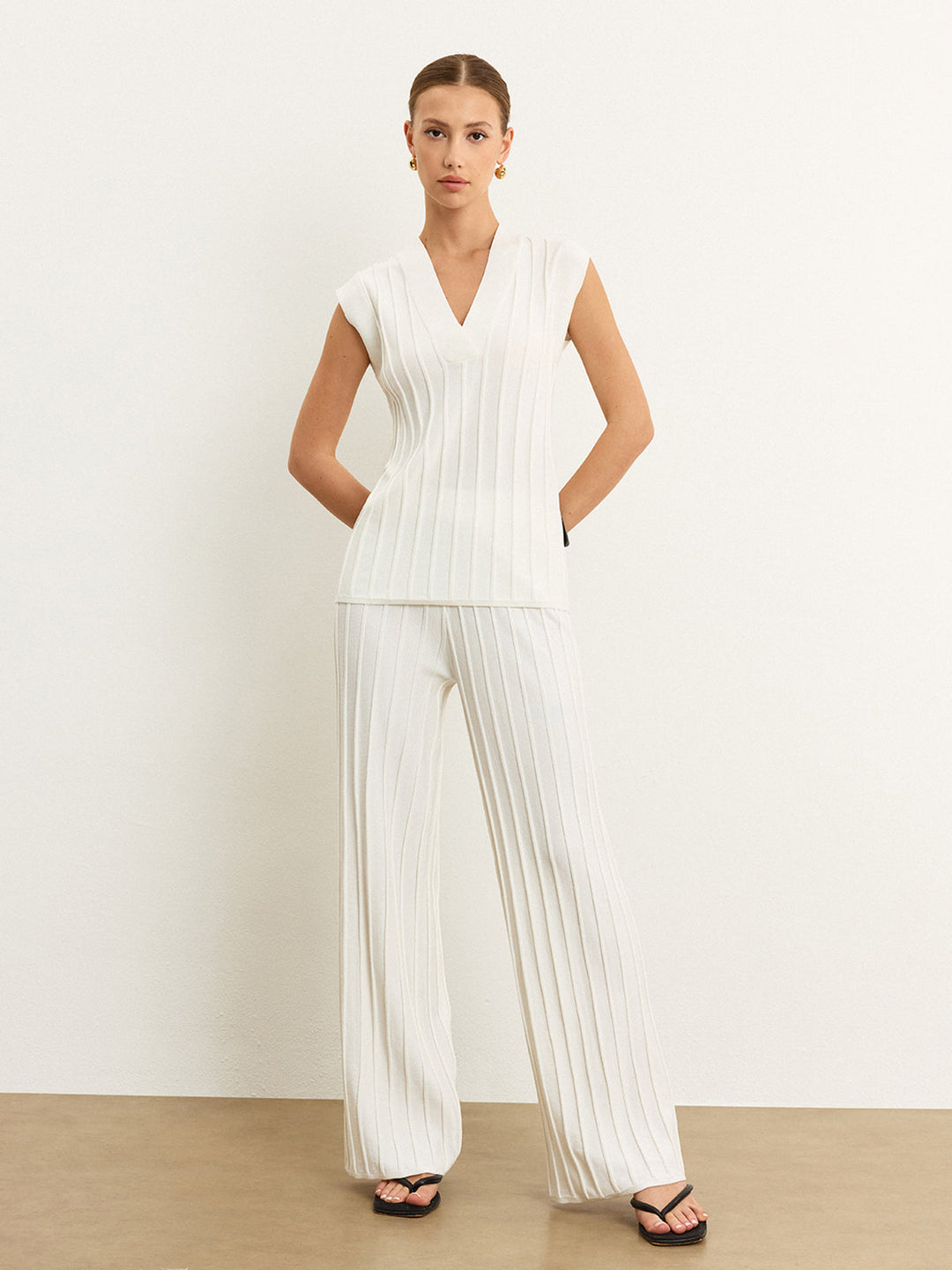 Ribbed Knit V-Neck Tank Top