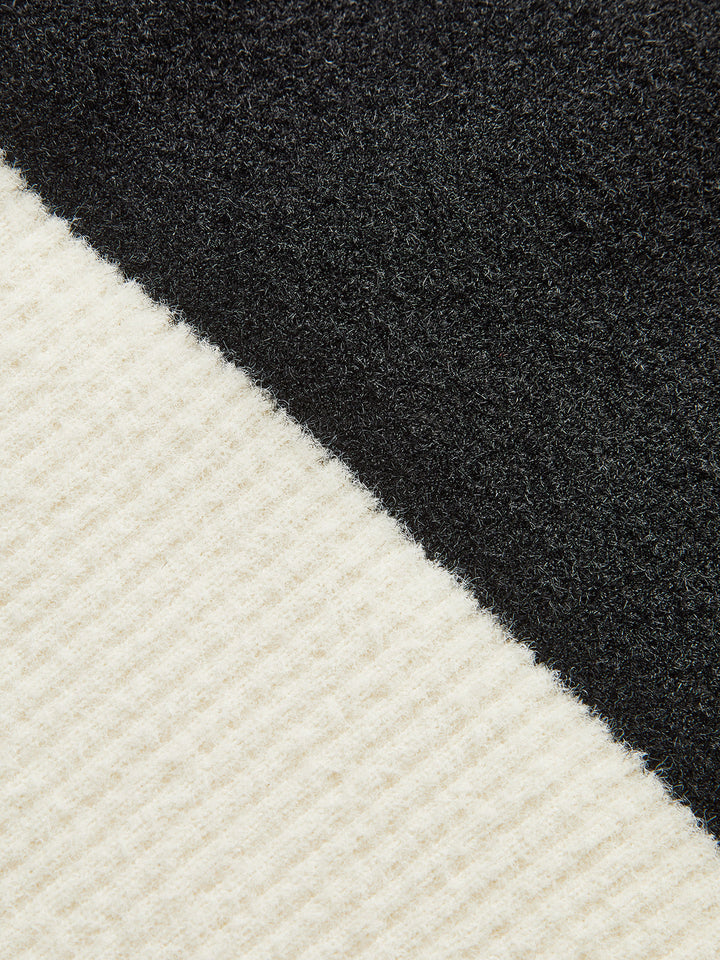 Into You Contrast Trim Sweater Vest