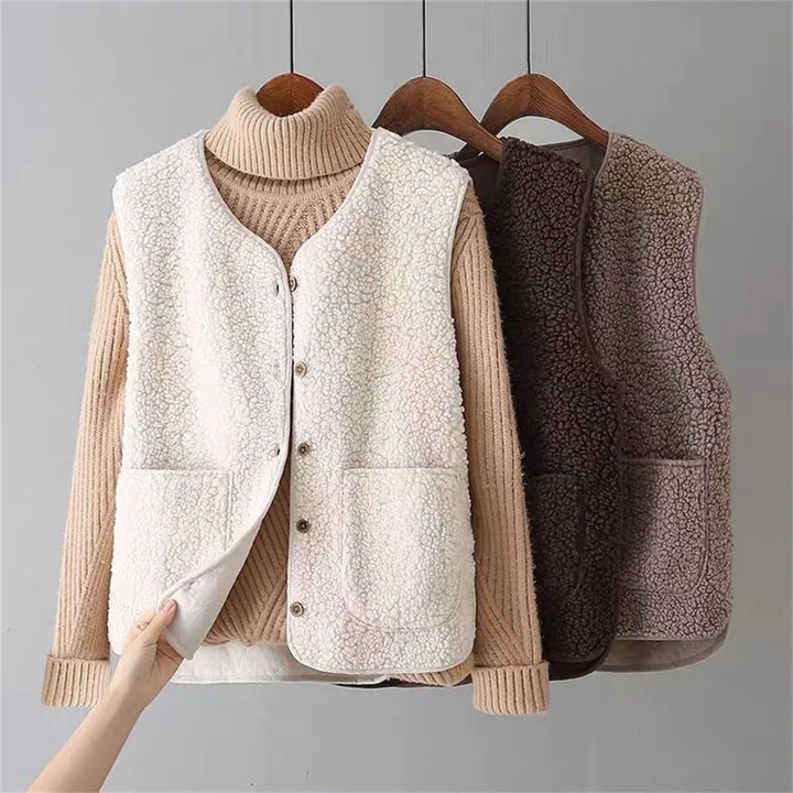 Faye Classic Vest