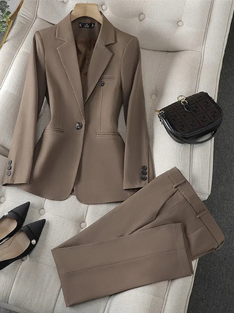 Rica | Business Set