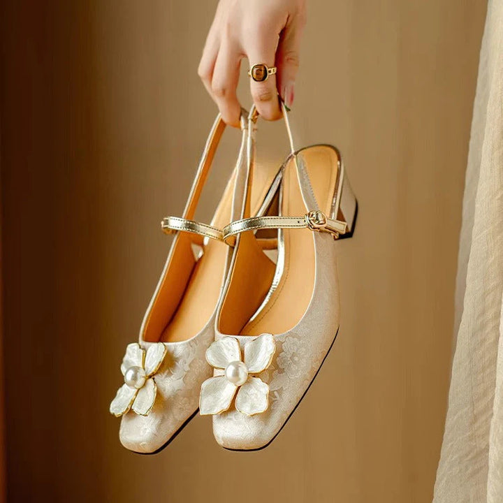 Ivora™ | Eloise Elegant Pumps