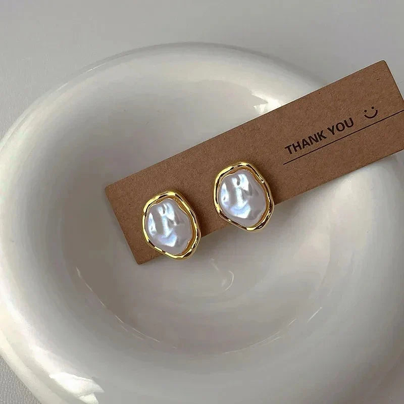 Carmen Elegant Pearl Earrings