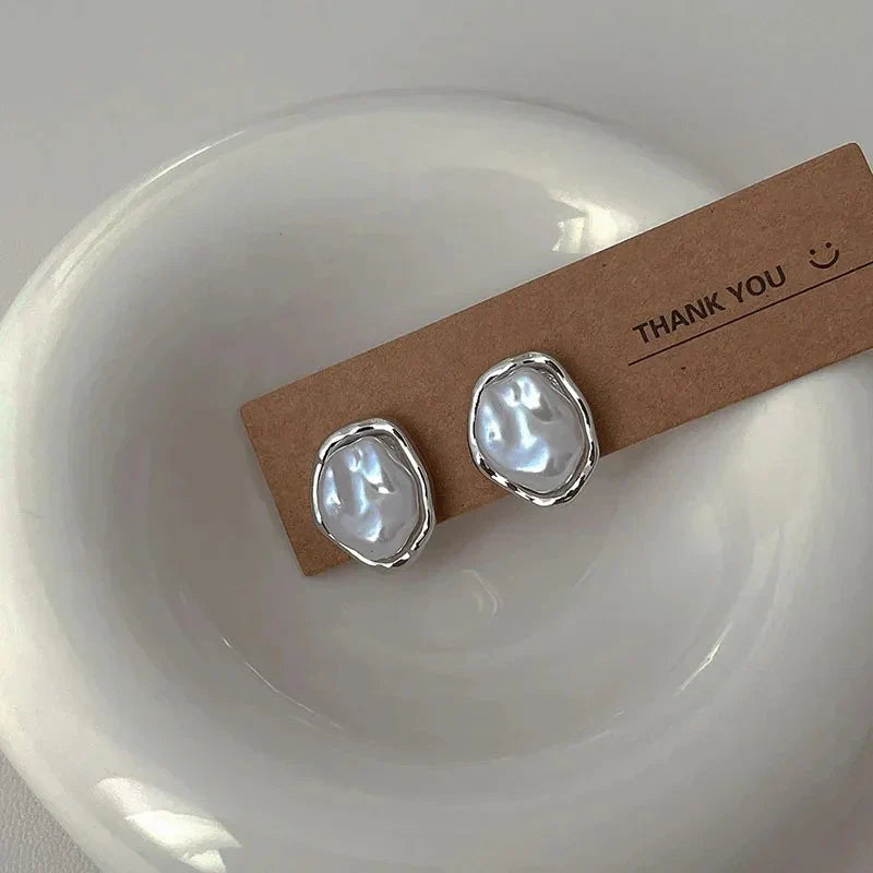 Carmen Elegant Pearl Earrings